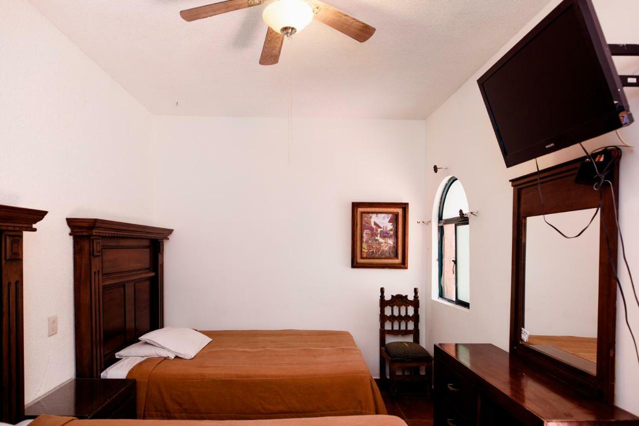 Hotel Maria Elena Durango Kültér fotó