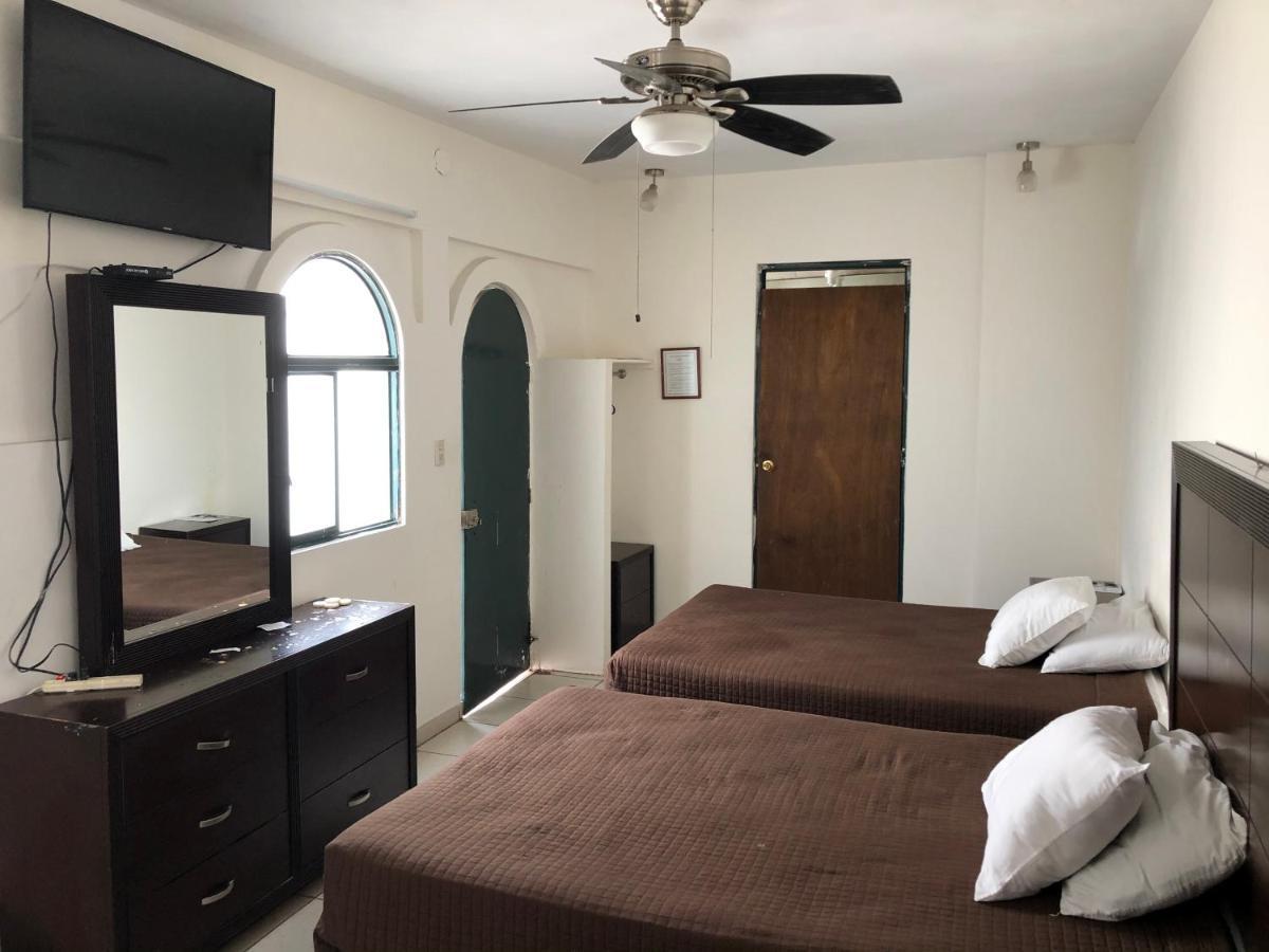 Hotel Maria Elena Durango Kültér fotó